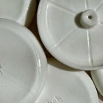 Porte - encens en céramique fait - main - Boutique We Are ParisThelma Paris