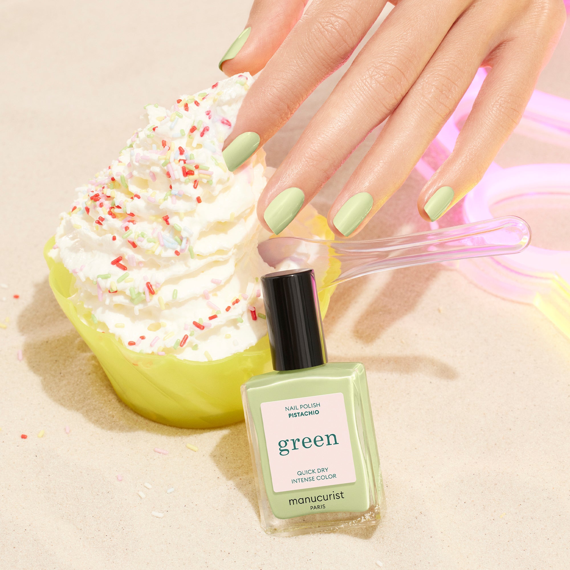 Vernis Green Manucurist - Pistachio - manucure vert pastel - Boutique We Are ParisManucurist
