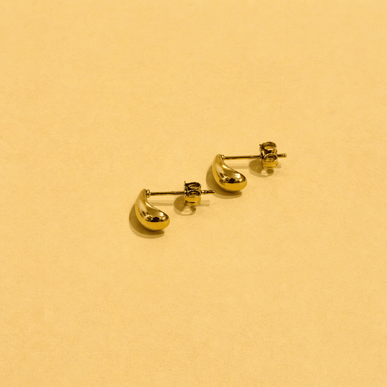 Boucles d’oreilles Arc - Boutique We Are ParisLes Cléias Acier Inoxydable