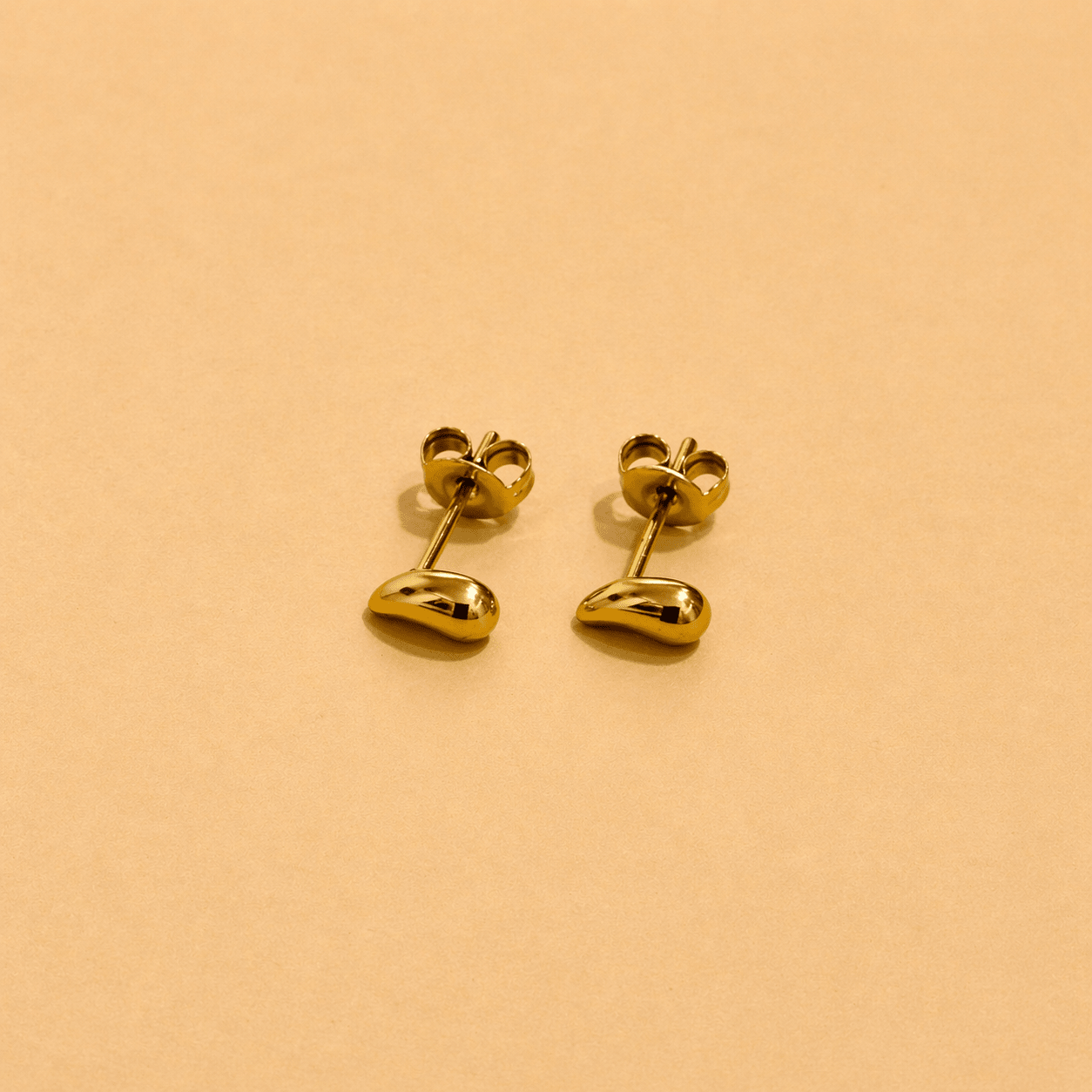 Boucles d’oreilles Courbe - Boutique We Are ParisLes Cléias Acier Inoxydable