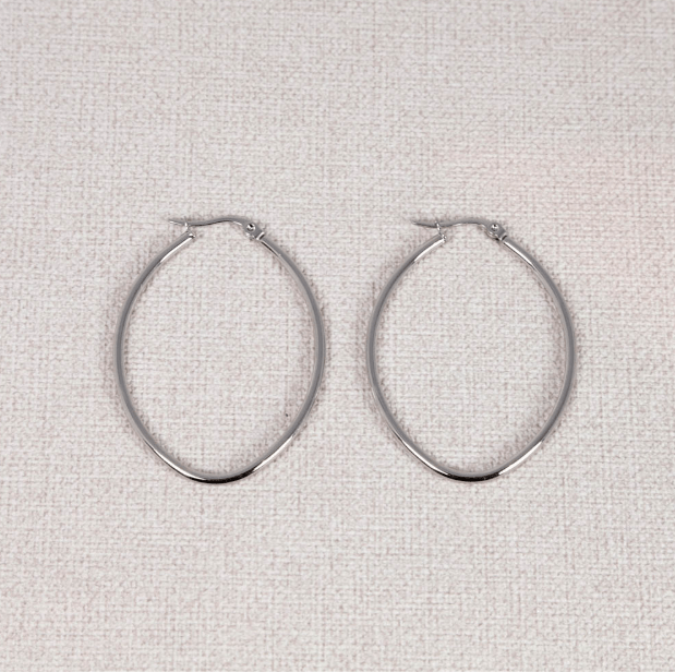 Boucles d'oreilles fines et ovales en acier inoxydable doré ou argenté Tam - Boutique We Are ParisLes Cléias Acier Inoxydable