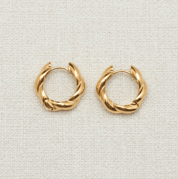Boucles d'oreilles torsadées Auré - acier inoxydable doré - Boutique We Are ParisLes Cléias Acier Inoxydable