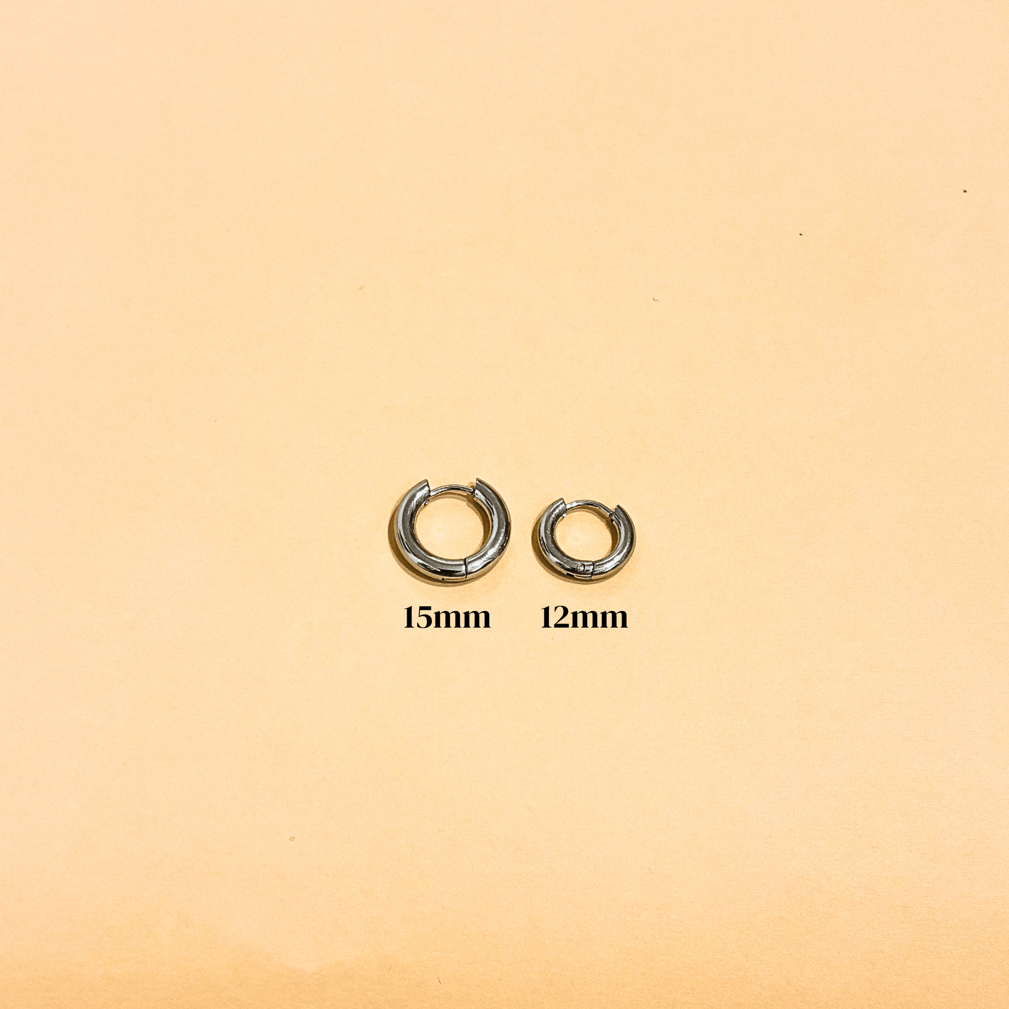 Boucles d’oreilles Tube Argenté - 2 tailles disponibles - Boutique We Are ParisLes Cléias Acier Inoxydable