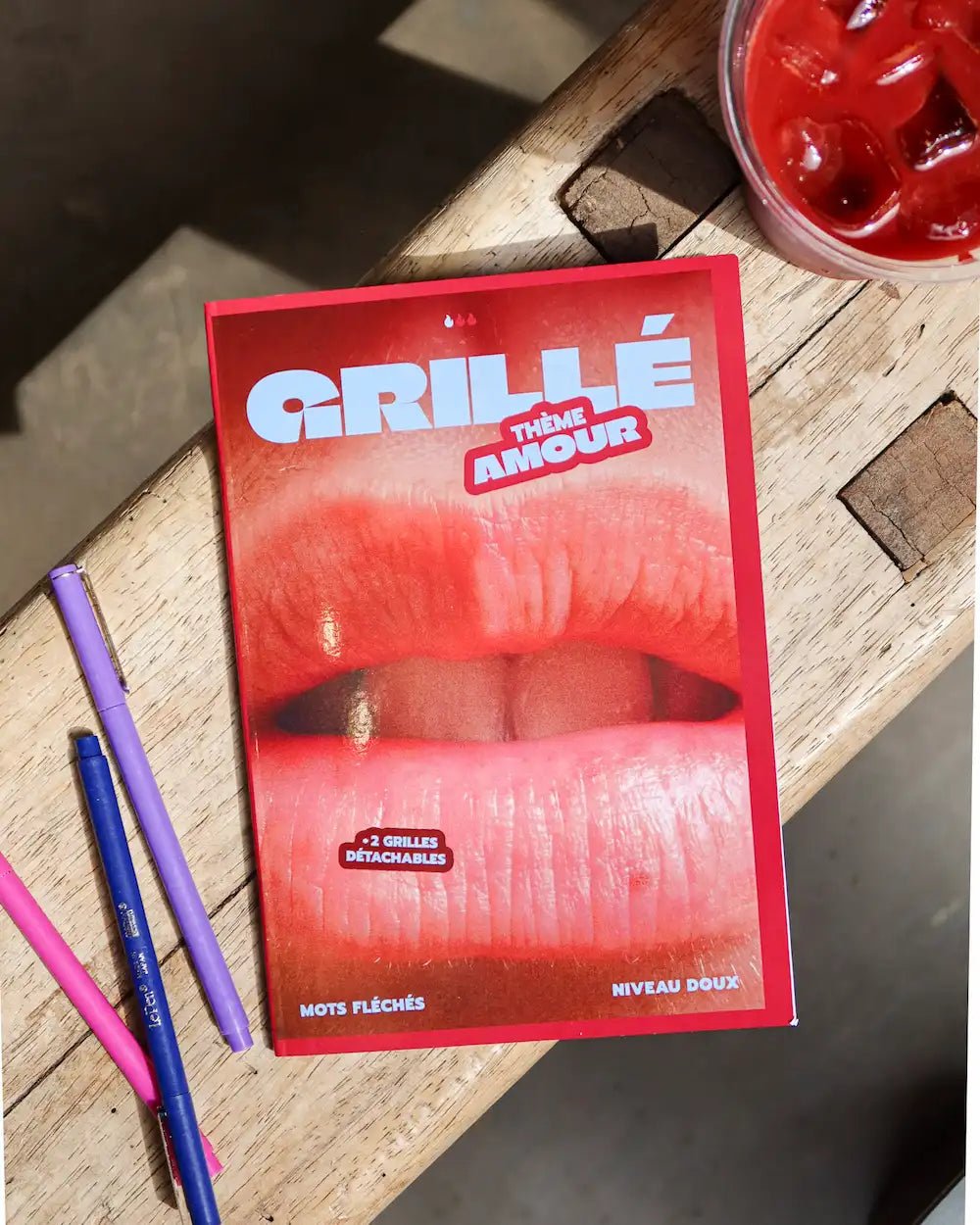 Cahier de mots fléchés Thème Amour - Boutique We Are ParisGrillé