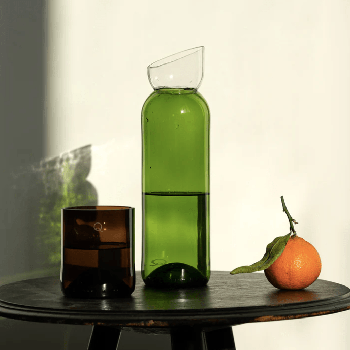 Carafe Blanc / Vert - Boutique We Are ParisQ De Bouteilles