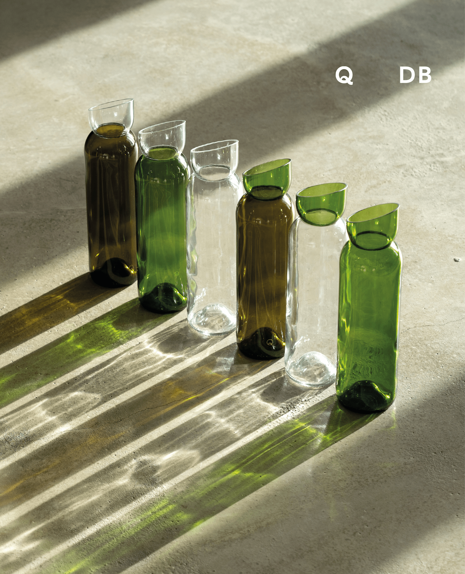 Carafe Vert / Blanc - Boutique We Are ParisQ De Bouteilles