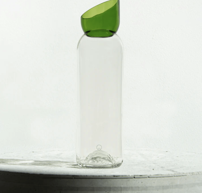 Carafe Vert / Blanc - Boutique We Are ParisQ De Bouteilles