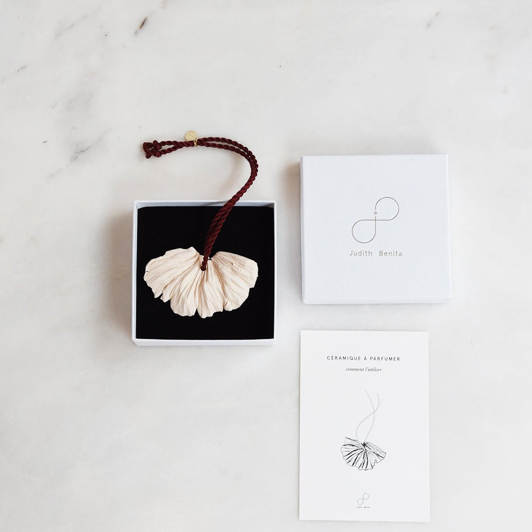 Céramique à parfumer - Boutique We Are ParisJudith Benita