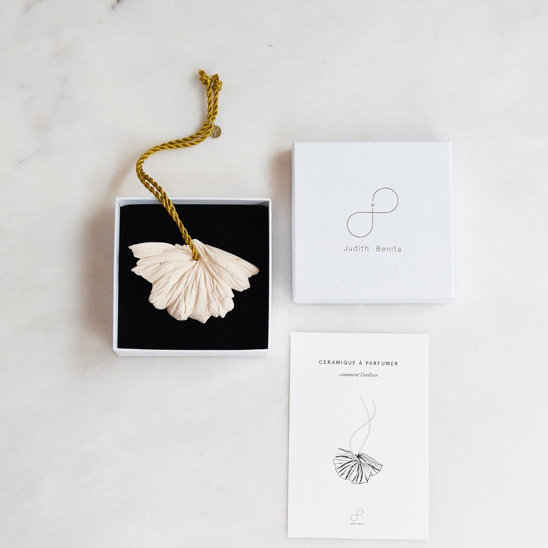 Céramique à parfumer - Boutique We Are ParisJudith Benita