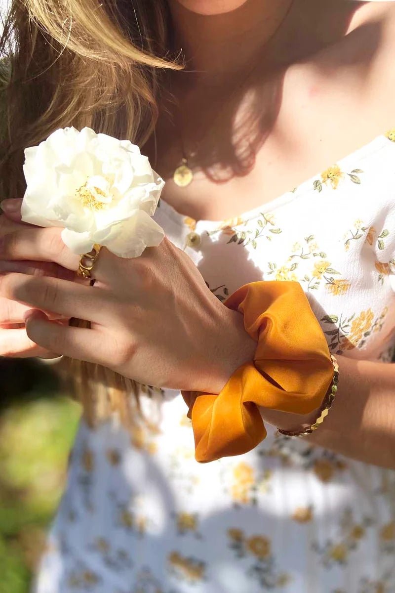 CHOUCHOU CHEVEUX OCRE - Boutique We Are ParisLaure Derrey