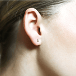 Clous d'oreilles Trèfle en acier inoxydable doré ou argenté - Boutique We Are ParisLes Cléias Acier Inoxydable