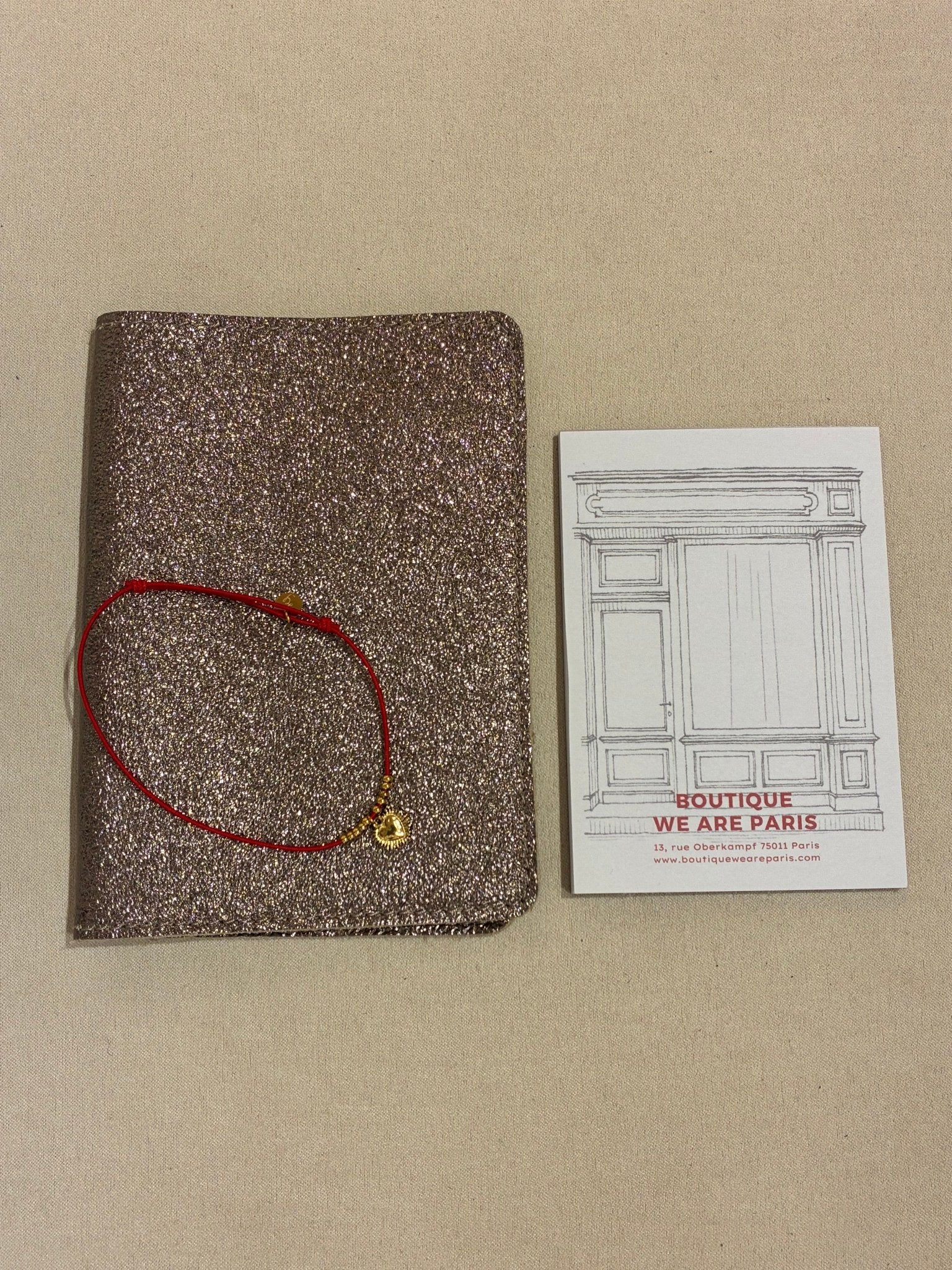 Coffret Cœur Cuivré – Protège - passeport, carnet & bracelet - Boutique We Are ParisCoffrets We Are Paris