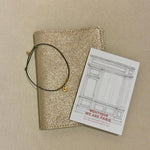 Coffret Cœur Doré – Protège - passeport, carnet & bracelet - Boutique We Are ParisCoffrets We Are Paris