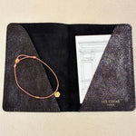 Coffret Cœur Noir – Protège - passeport, carnet & bracelet - Boutique We Are ParisCoffrets We Are Paris