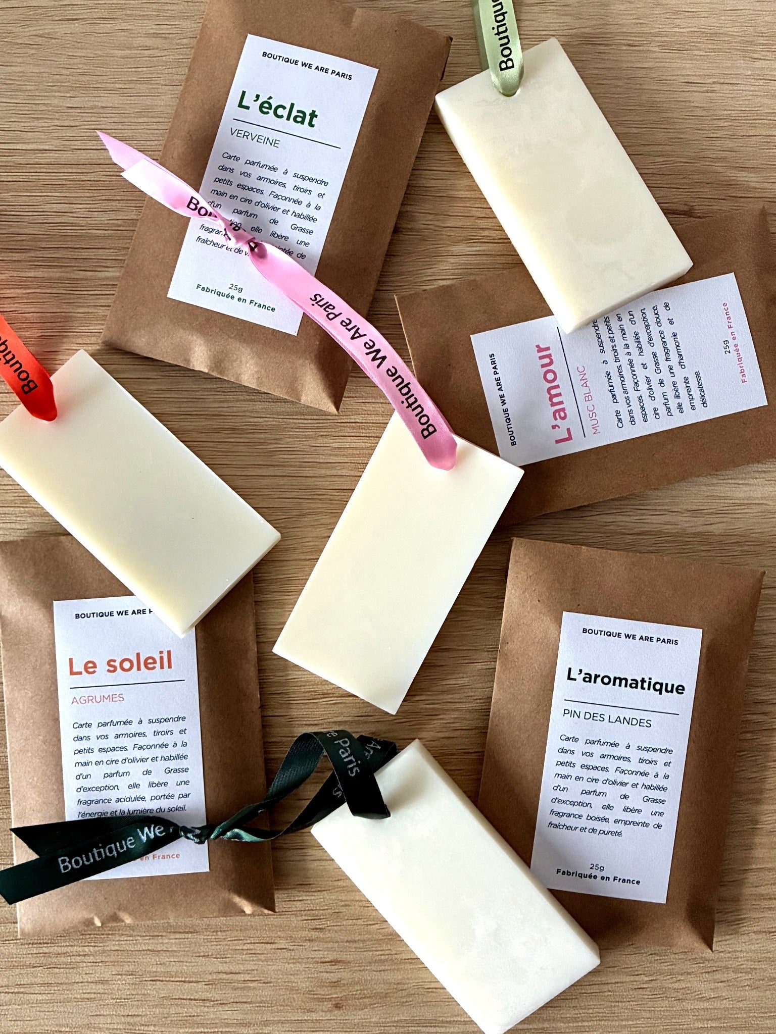 Coffret de 4 cartes parfumées - EXCLU WEB - Boutique We Are ParisCollection We Are Paris