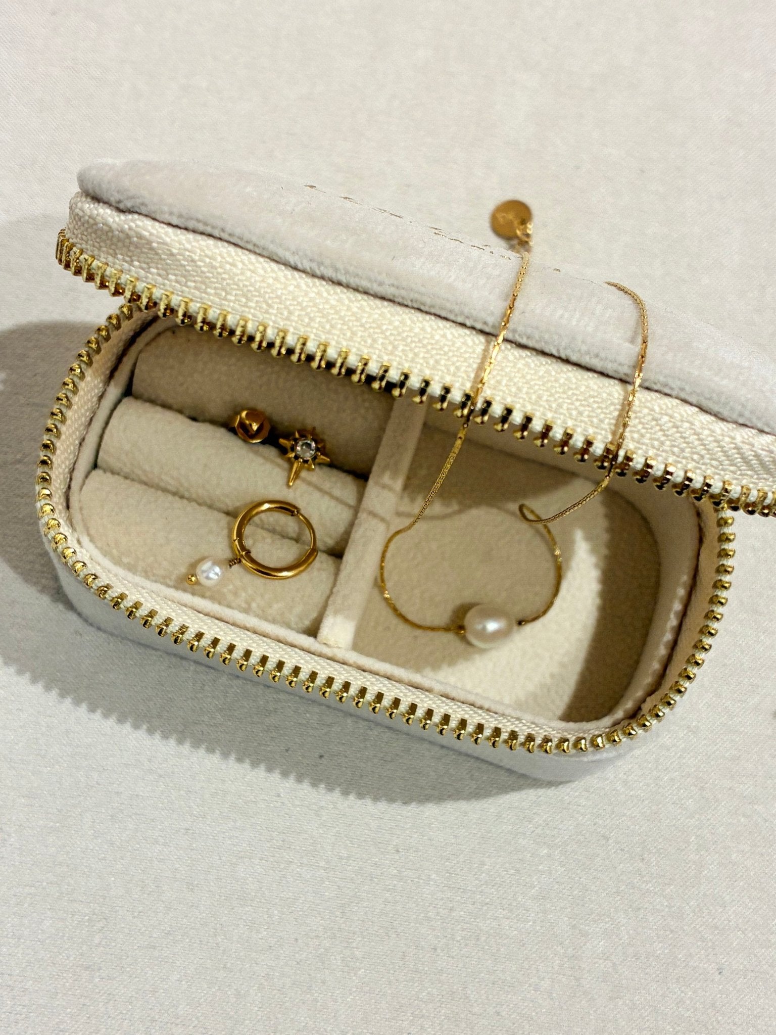 Coffret Éclat Secret – Boîte à bijoux & bijoux dorés - Boutique We Are ParisCoffrets We Are Paris