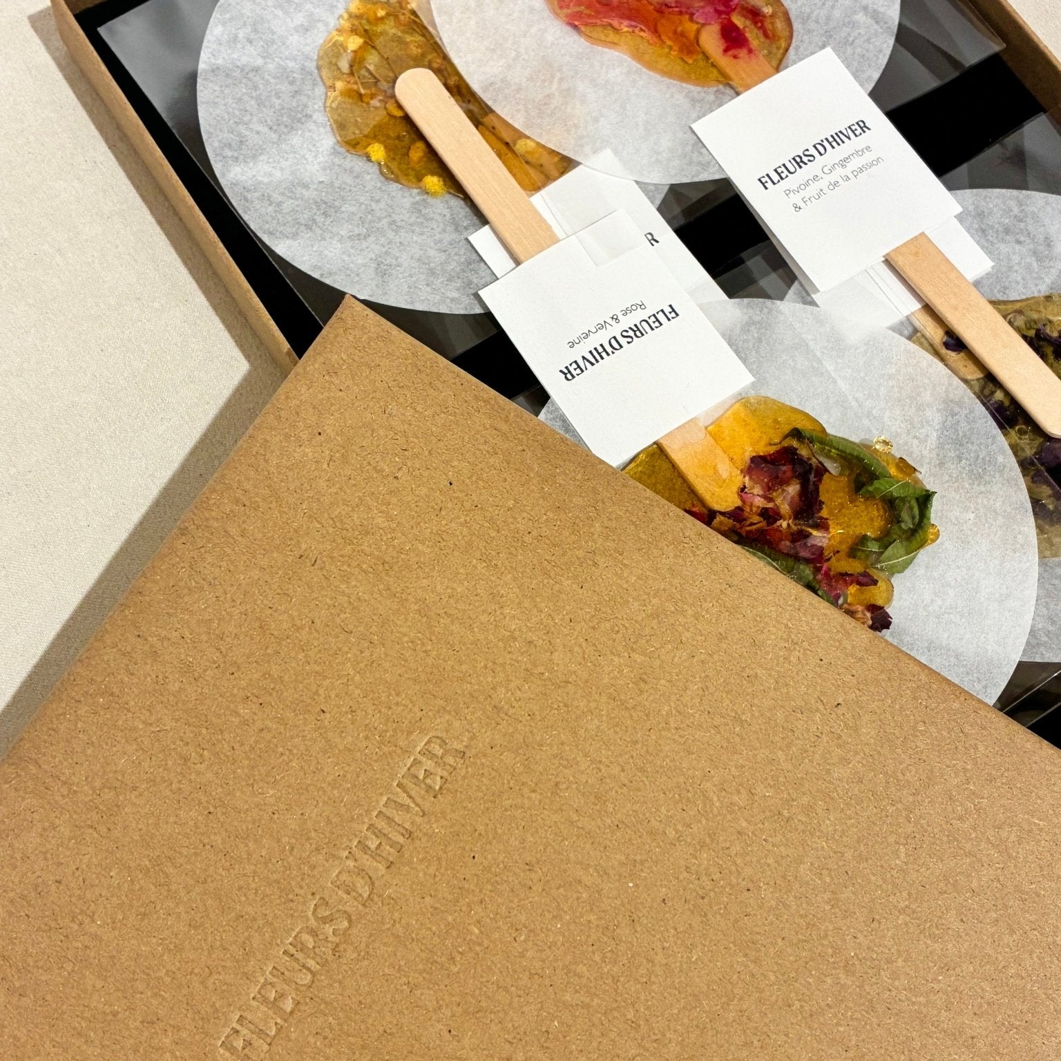 Coffrets de 4 infusions sur bâton - Boutique We Are ParisFleurs d'hiver