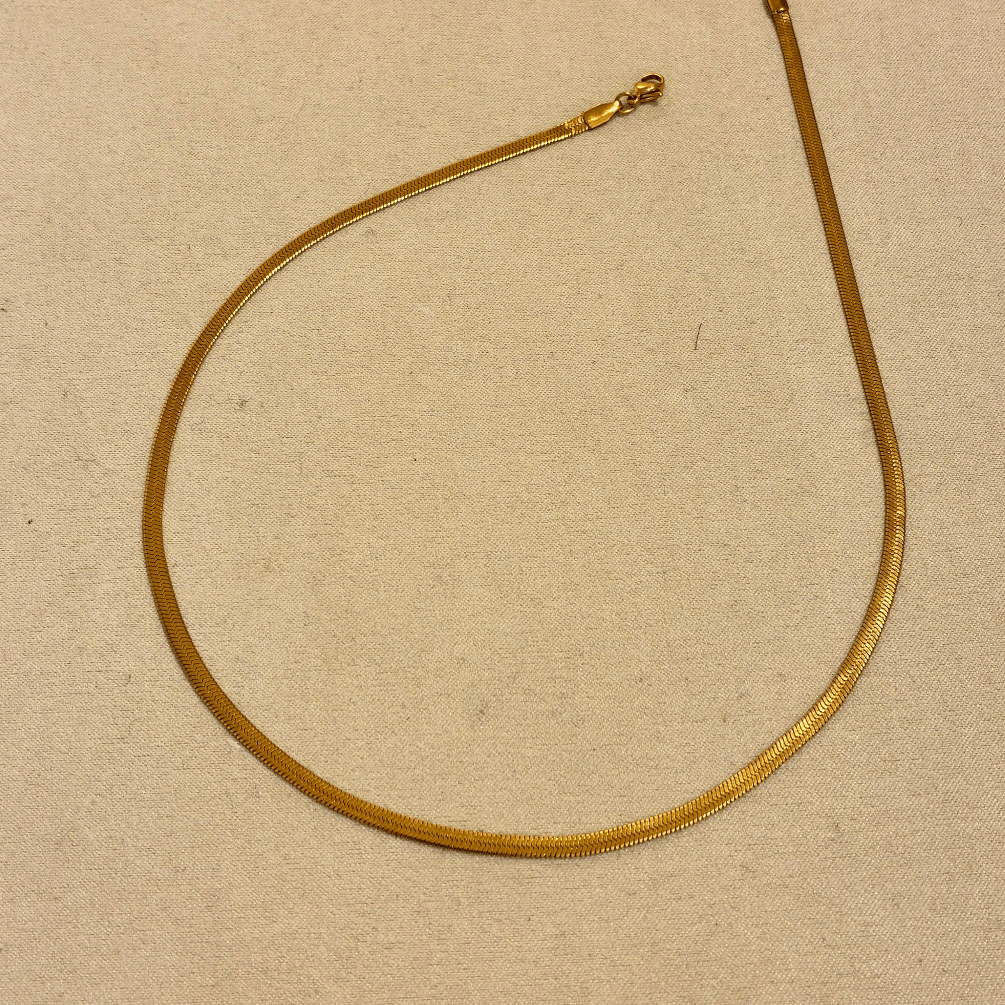 Collier Aura Doré - Boutique We Are ParisLes Cléias Acier Inoxydable