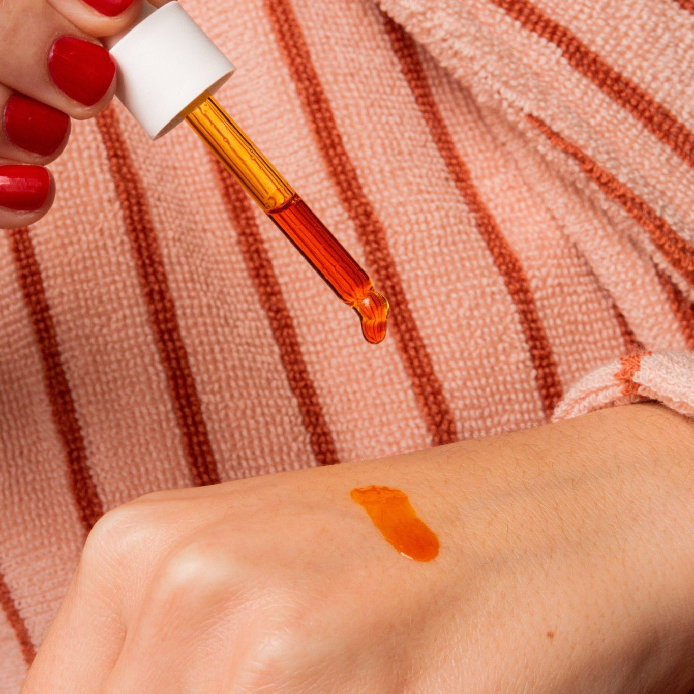 Concentré d'églantier, booster de collagène - ÉDITION SPÉCIALE ANNIVERSAIRE - Boutique We Are ParisOden