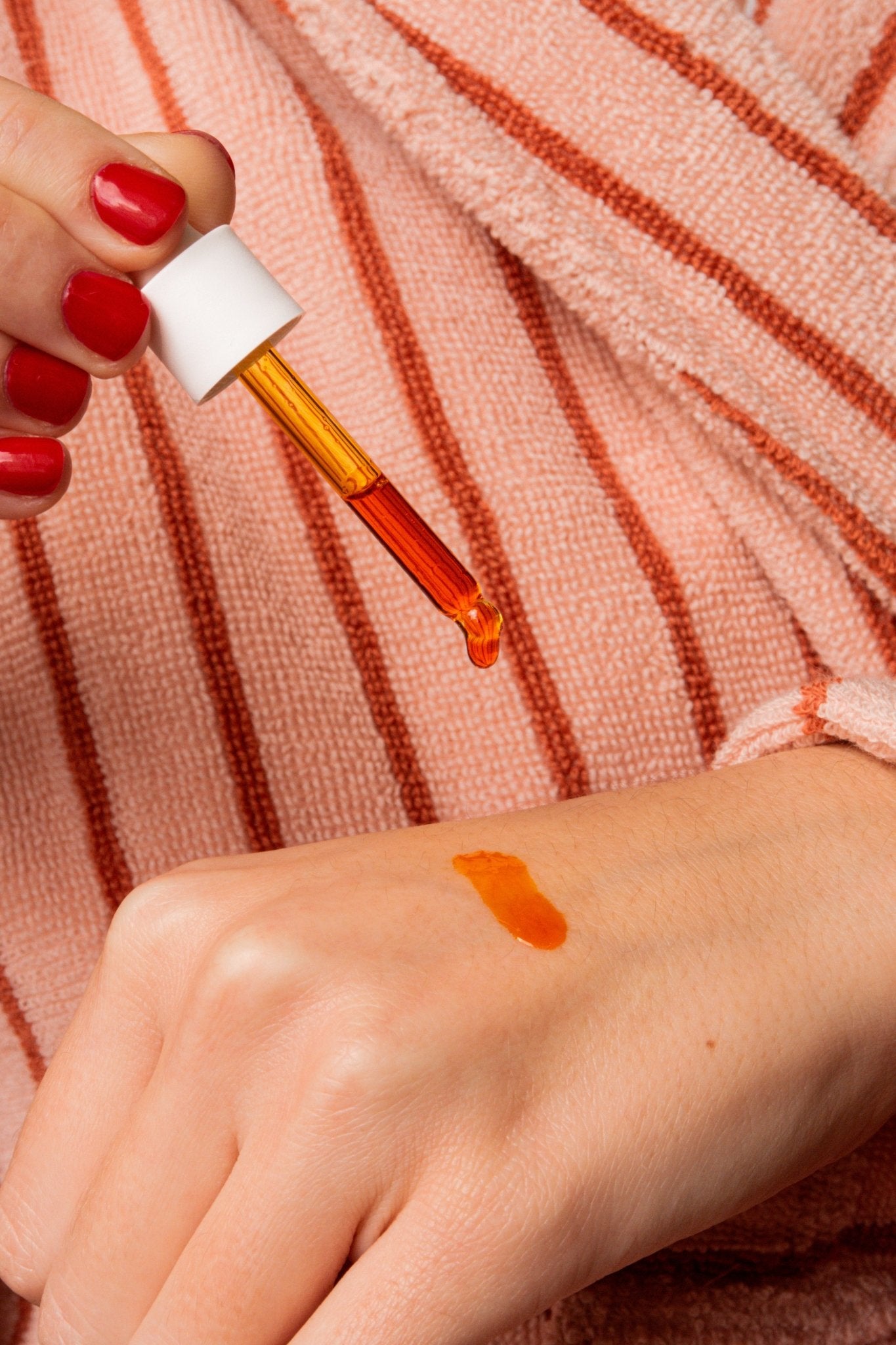 Concentré d'églantier, booster de collagène - ÉDITION SPÉCIALE ANNIVERSAIRE - Boutique We Are ParisOden