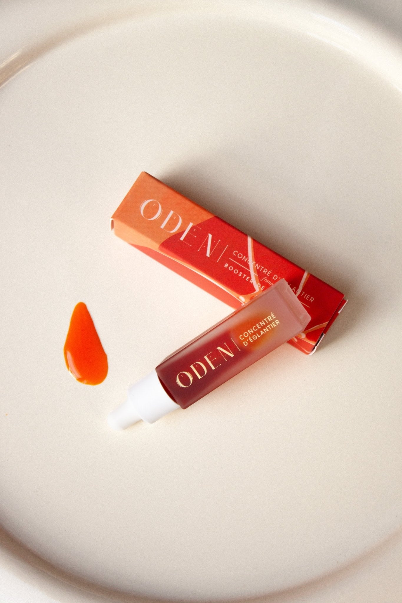 Concentré d'églantier, booster de collagène - ÉDITION SPÉCIALE ANNIVERSAIRE - Boutique We Are ParisOden