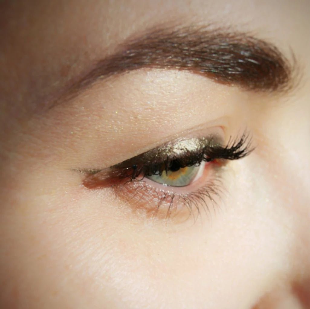 CRAYON YEUX VERT DORÉ - Boutique We Are ParisClever Beauty