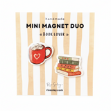 Deux mini magnets faits main – Book Lover - Boutique We Are ParisRio Soley