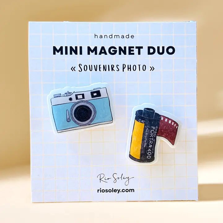 Deux mini magnets faits main – Souvenirs Photo - Boutique We Are ParisRio Soley