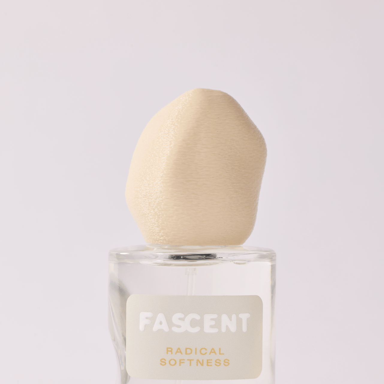 (eau de parfum rechargeable) Radical Softness - Boutique We Are ParisFascent