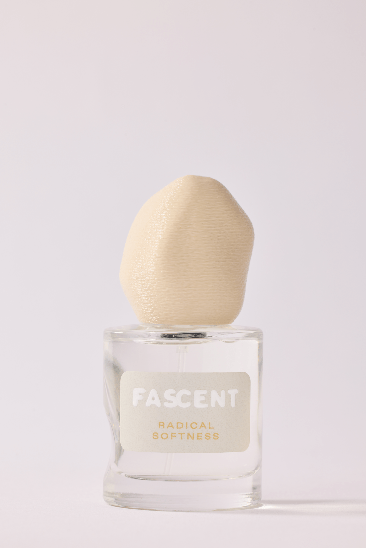 (eau de parfum rechargeable) Radical Softness - Boutique We Are ParisFascent
