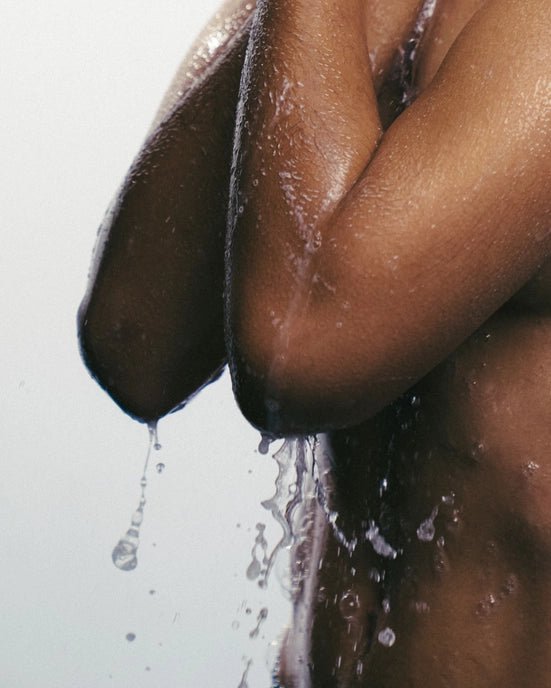 Gel douche parfum chaud, ambré et envoûtant - Boutique We Are ParisRefeel Naturals