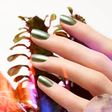 Vernis Groove - vert aux reflets lumineux - Gamme Green