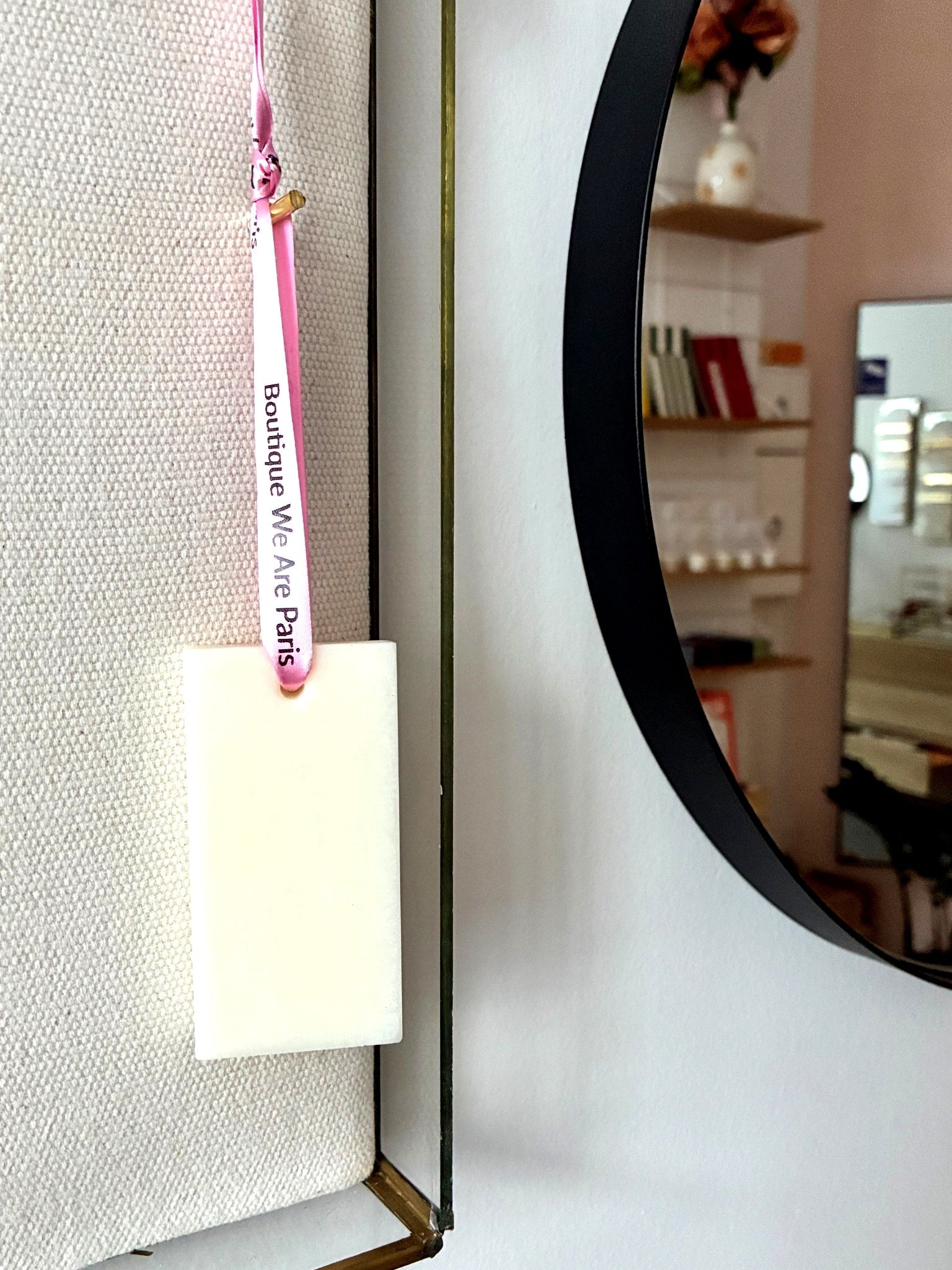 L'amour, carte parfumée au musc blanc - Boutique We Are ParisCollection We Are Paris