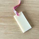 L'amour, carte parfumée au musc blanc - Boutique We Are ParisCollection We Are Paris