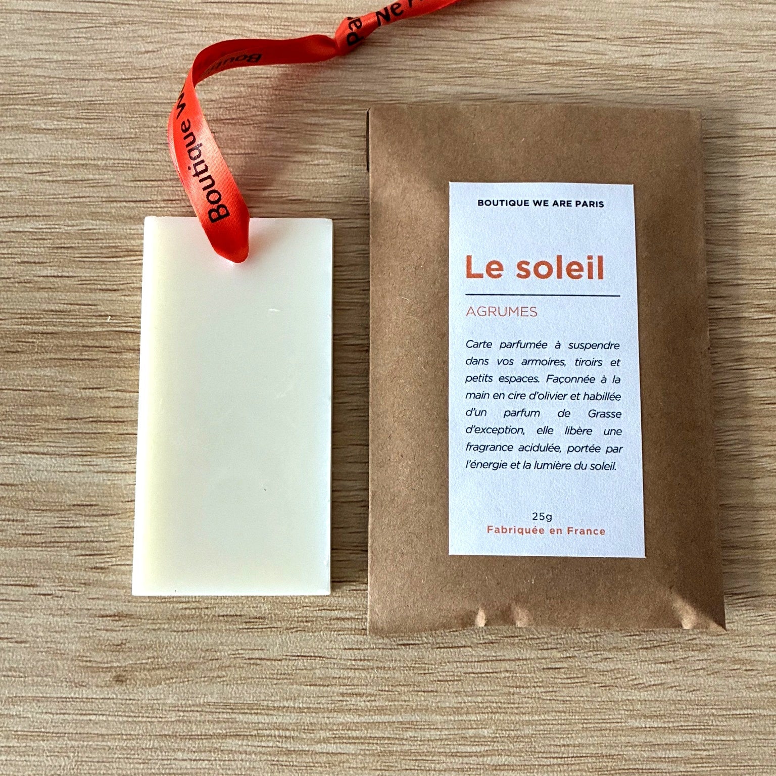 Le soleil, carte parfumée aux agrumes - Boutique We Are ParisCollection We Are Paris