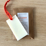 Le soleil, carte parfumée aux agrumes - Boutique We Are ParisCollection We Are Paris