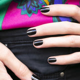 MANUCURIST - Vernis à ongles Licorice - Boutique We Are Paris