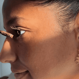 Mascara marron mocha rechargeable, brosse DEFINITION - Boutique We Are ParisWIA