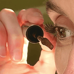 Mascara marron mocha rechargeable, brosse UNICURL - Boutique We Are ParisWIA