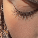 Mascara marron rechargeable, brosse VOLUME - Boutique We Are ParisWIA