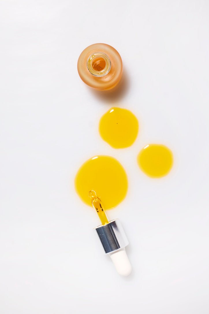 PEAU RADIEUSE – Trois soins précieux pour une peau éclatante et préparée au soleil - Édition limitée Été 2025 - Boutique We Are ParisOden
