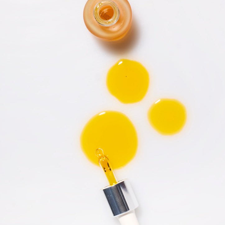 PEAU RADIEUSE – Trois soins précieux pour une peau éclatante et préparée au soleil - Édition limitée Été 2025 - Boutique We Are ParisOden