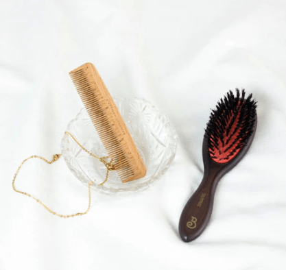 Peigne de poche en bois de hêtre - Boutique We Are ParisL'Artisan Brossier