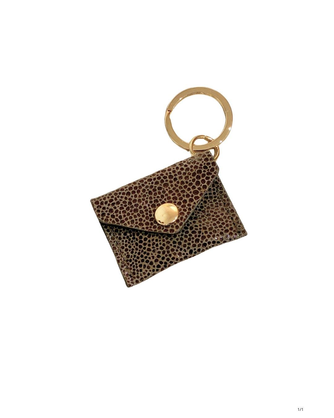 Porte-clé enveloppe - Boutique We Are ParisLes Cléias Acier Inoxydable