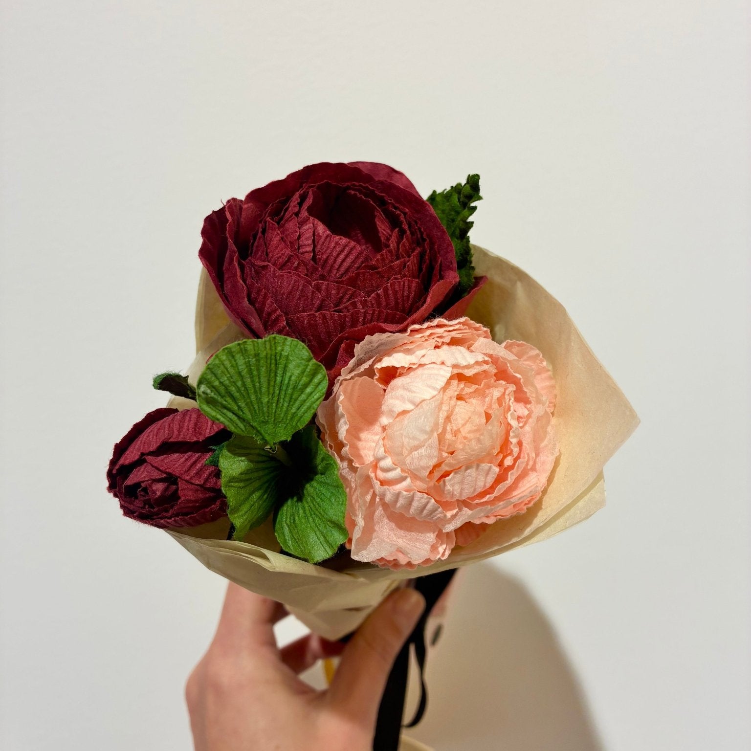 Rosemarie, bouquet de fleurs en papier - Boutique We Are ParisFlowrette