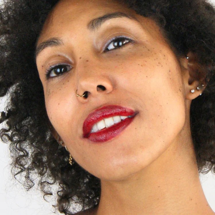 ROUGE À LÈVRES SOIN BORDEAUX - Boutique We Are ParisClever Beauty