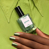 Vernis Groove - vert aux reflets lumineux - Gamme Green - Boutique We Are ParisManucurist